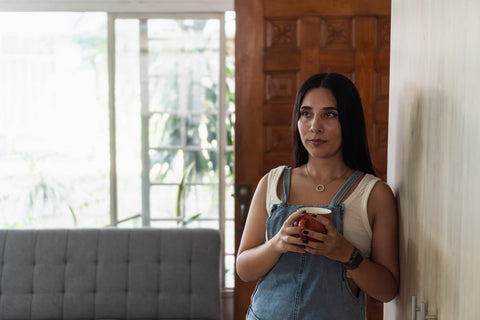 ¿Por qué pensamos mejor cuando dejamos de intentarlo? (y qué tiene que ver el cafë)